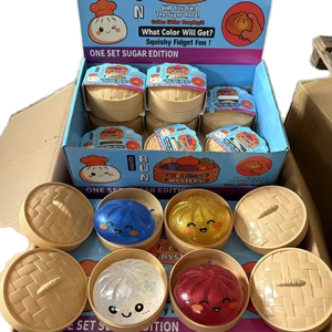 Jouet anti-stress en plastique en forme de grand pain vapeur, avec effet miroir croisé, style poudre dorée, expression de dessin animé, pour garçons de 14 ans - Product Image 1