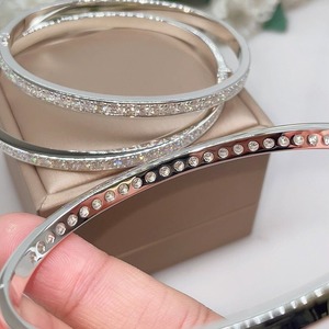Bracelets et joncs de luxe SGARIT, bijoux fantaisie sur mesure en or pur 18 carats et diamants de laboratoire, cadeau pour femme. - Product Image 3