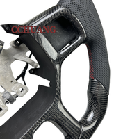 Les volants en fibre de carbone en cuir de style sportif personnalisés conviennent aux accessoires d'intérieur de voiture Dodge Ram 1500 2500 3500