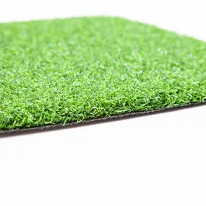 Tappeto da calcio in erba artificiale dall'aspetto naturale