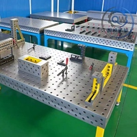 Banc de travail de soudage 3D flexible haute précision, plateforme de soudage à trous grillagés D28 adaptée aux travaux de soudage automatisés par robot