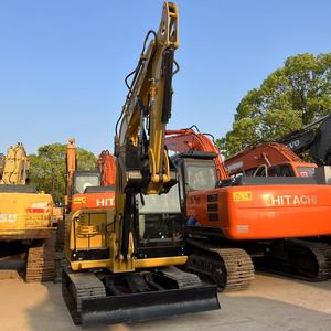 Mini Excavadora CAT 305.5E2 de Calidad Premium en Venta, Excelente Estado, 5.5 Toneladas, Hidráulica, Bajo Número de Horas, Usada y Confiable - Product Image 3