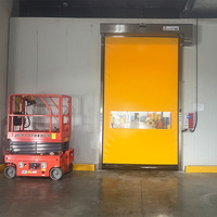 Ritsleting Pintu PVC Tahan Lama dan Cepat untuk Ruang Bersih dengan Sensor Keamanan untuk Lalu Lintas Forklift dan Bengkel dengan Pengendalian Debu.