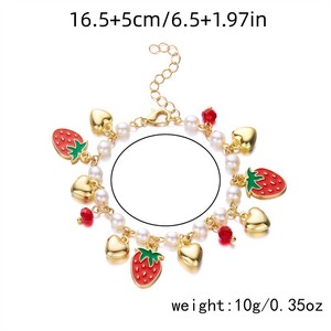 Braccialetto con ciondoli a forma di fragola e ciliegia rosse, dolce e carino, per donna, fatto a mano, con perle finte, braccialetto a tema frutta, gioielli Y2K, regali per feste - Product Image 6