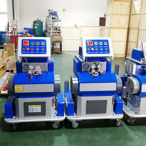 Pulvérisateur hydraulique compact et stable pour mousse <span class=keywords><strong>PU</strong></span> et polyurée, idéal pour l'étanchéité des toitures, l'isolation des sous-sols et les projets de protection anticorrosion des tuyaux - Product Image 2