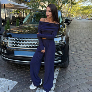 Conjunto de 2 Piezas para Mujer, Estilo Informal, con Hombros Descubiertos, Top Corto Sexy de Manga Larga y Pantalones Plisados de Cintura Alta, Transpirable, para Uso Diario, OEM - Product Image 1