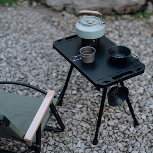 Tables de <span class=keywords><strong>camping</strong></span> pliables en alliage d'aluminium <span class=keywords><strong>Table</strong></span> pliante légère bureau de pique-nique compact pour pêche pique-nique barbecue en plein air - Product Image 1
