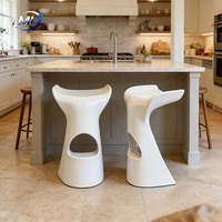 Moderne Casual Fiberglas-Barhocker für Esszimmer, Wohnzimmer, Küchen, Cafés, Hotels und Außenbereiche - Langlebige Gewerbemöbel