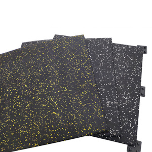 Dalles de caoutchouc emboîtables pour terrains de sport, 500x500mm, 20mm d'épaisseur, certifiées EN1177, revêtement de sol extérieur amortissant les chocs, vente en gros - Product Image 1