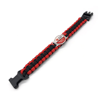 Bracelet en paracorde 550 fait main avec logo en époxy personnalisé, idéal pour les activités de plein air – Vente en gros à chaud
