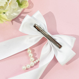 Venta al por mayor de pasadores <span class=keywords><strong>para</strong></span> el cabello <span class=keywords><strong>para</strong></span> mujer, lazos <span class=keywords><strong>grandes</strong></span> de perlas y cinta de satén, pinzas <span class=keywords><strong>para</strong></span> el cabello con lazo de cola larga <span class=keywords><strong>para</strong></span> niñas y mujeres, <span class=keywords><strong>para</strong></span> uso diario, fiestas y regalos. - Product Image 2