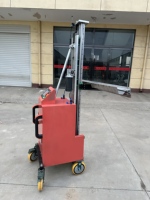 Machine électrique de plâtrage de mur de mortier pour la construction Petite machine de lissage de ciment de gypse Grattoir mobile de mastic de mur vertical