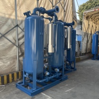 Deshumidificador Desecante con Purga Térmica y Microregeneración por Calor para Procesamiento Químico y de Alimentos