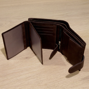 กระเป๋าสตางค์หนังแท้พับสามตอนสำหรับผู้ชาย ป้องกัน RFID หนังวัวนุ่ม ใส่บัตรเครดิต บัตรประชาชน  OEM NTW-0061 - Product Image 1