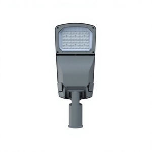 Lampadaire LED 90W, corps en alliage d'aluminium, IP65, détecteur de mouvement, lumière du jour 5000K, distribution de type III, AC 220V - Product Image 1