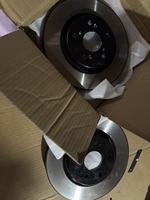 Disques de frein et rotors pour BYD Seal Yuan PLUS Qin PLUS Destroyer 05, conformes aux normes OE, résistance à l'usure, prêts à être expédiés, prix d'usine