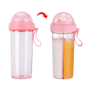 Botella de <span class=keywords><strong>agua</strong></span> doble con pajita de plástico de 420ml/600ml, diseño único, para parejas, para beber al aire libre. - Product Image 5