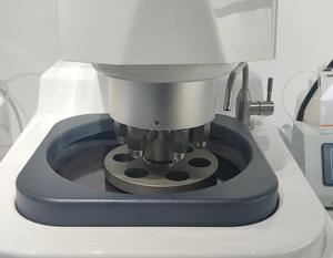 Machine automatique de meulage, polissage et rodage de spécimens métallurgiques et minéraux pour laboratoire - Product Image 3