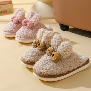 Vente Directe Hiver Coton Léger et Doux avec Nœud en Dentelle pour Chaussons d'Intérieur, Logo Brodé, Antidérapant, Vente Chaude Usine - Product Image 2