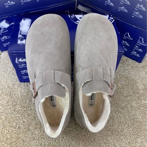 Bottes d'hiver en cuir véritable doublées polaire ; Chaussures à enfiler à semelle épaisse avec embout renforcé et doublure chaude en peluche - Product Image 3