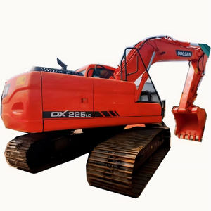 Excavatrice d'origine DOOSAN DX225LC DX225 225 LCA 22 tonnes en bon état, équipement de construction d'occasion - Product Image 1