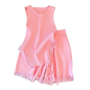 Completo da donna in stile francese dolce e piccante: top/camisole in maglia rosa con frange + pantaloncini casual a vita alta e gamba larga - Product Image 5