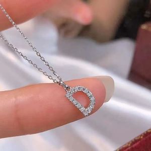 Xinfly - Collar Personalizado con Colgante de Letra Inicial en Oro de 18K y Diamantes - Product Image 5