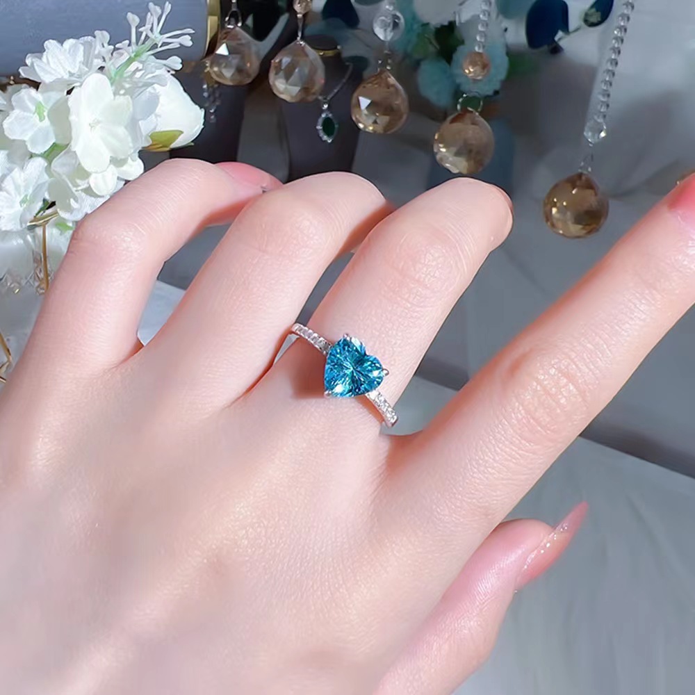 radiant cut diamond engagement ring