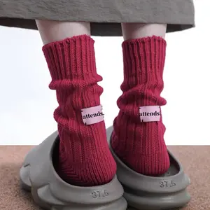 New Styles Custom Designer Cotton Sock Unisex Winter Japanese Simple With Label Logo Slouch Thick Socks For Women