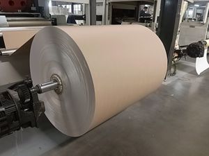 Rouleau de papier ciré PE double face de qualité alimentaire supérieure pour l'emballage de tasses à thé, sandwichs, gâteaux ou de gobelets en papier - Product Image 5