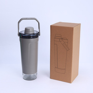 Ensemble cadeau de shaker isotherme en acier inoxydable 304 de 700 ml avec petits gobelets pour usage quotidien et voyage - Product Image 3