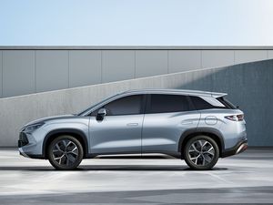 2025 BYD Song <span class=keywords><strong>L</strong></span> SUV DM-<span class=keywords><strong>I</strong></span> <span class=keywords><strong>S</strong></span> Véhicule hybride AWD automatique avec conduite intelligente Voiture électrique à direction gauche - Product Image 4