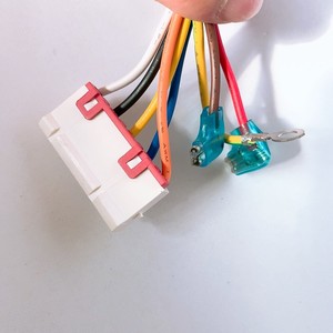 YDK70-6J1 มอเตอร์พัดลมสำหรับกรี หยางจื่อตู้เครื่องปรับอากาศภายในมอเตอร์ปรับความเร็วได้หลายระดับ 1020417 - Product Image 1