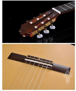 Guitarras Clásicas MC80 Mann's Level, Hechas a Mano, con Tapa Sólida - Product Image 4