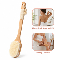 Brosse corporelle en loofah à long manche incurvé, avec poignée en corde, pour le bain et la douche, exfoliante, nettoyage en profondeur, brossage de la peau sèche