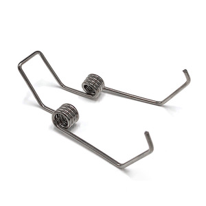 <span class=keywords><strong>Pince</strong></span> <span class=keywords><strong>de</strong></span> fixation pour <span class=keywords><strong>lampe</strong></span> <span class=keywords><strong>de</strong></span> table <span class=keywords><strong>à</strong></span> ressort double torsion ; Fabricant <span class=keywords><strong>de</strong></span> pinces <span class=keywords><strong>de</strong></span> <span class=keywords><strong>lampe</strong></span> <span class=keywords><strong>de</strong></span> <span class=keywords><strong>bureau</strong></span> en acier au carbone 1,8*80mm sur mesure - Product Image 5