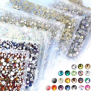 Diamantes de imitación de cristal ecológicos de tamaño mixto de alta calidad, piedra trasera plana de <span class=keywords><strong>diamante</strong></span> no Hotfix para arte de uñas DIY - Product Image 2