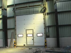 <span class=keywords><strong>Porte</strong></span> industrielle <span class=keywords><strong>sectionnelle</strong></span> aérienne automatique d'usine <span class=keywords><strong>avec</strong></span> la <span class=keywords><strong>porte</strong></span> piétonnière - Product Image 4