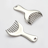 Peigne Gua Sha KINWONG 2-en-1 en alliage de zinc pour massage du cuir chevelu, démêlant, grattoir pour le visage et le corps, personnalisable OEM, vente en gros