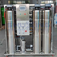 Système de filtration d'eau par osmose inverse commercial intégré en acier inoxydable 1000 LPH avec charbon actif, sable de quartz et résine ionique