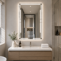 Miroir LED intelligent pour hôtel, mural avec détecteur de mouvement commercial, anti-buée, tactile et à intensité variable, affichage de l'heure, IP44 ETL CE OEM