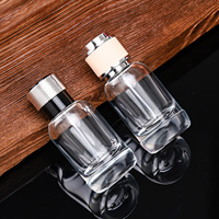 Flacon de parfum vide rond de luxe personnalisé de 25 ml, 50 ml, 100 ml, flacon pulvérisateur en verre, boîte personnalisée