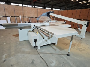Machine à scier les panneaux de précision en PVC pour la <span class=keywords><strong>menuiserie</strong></span> et la fabrication de meubles en MDF automatique - Product Image 3