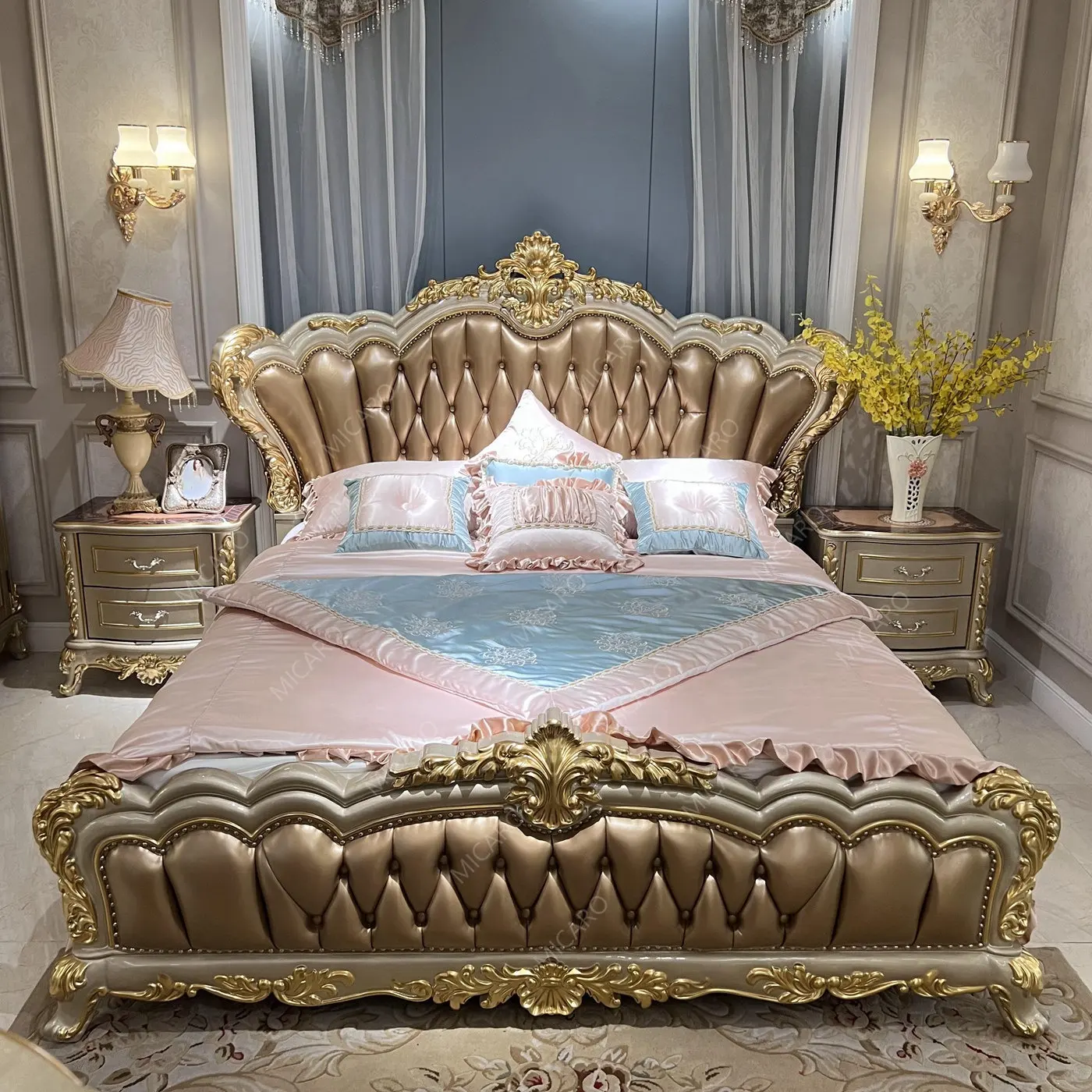 Juego de dormitorio doble tallado de madera de estilo italiano real, muebles, cama clásica