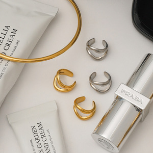 Clip-On <b>Earrings</b> Geometric Design 18K Gold Stainless Steel Hollowed-Out Lines Elegant Fashion <b>Cuff</b> <b>Earrings</b> - Product Image 4