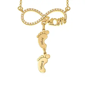 Benutzer definierte Luxus Mama Namensschild Halskette Mutter Anhänger Mit Kinder Baby Kleine Fuß Halskette Gravierter Name Geburtsjahr Halskette Schmuck