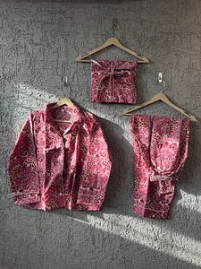 Conjunto de Pijama de Satén con Estampado Floral para Mujer, Manga Larga, Cuello Camisero, Ropa de Dormir de Lujo, Cintura Elástica Completa - Product Image 2