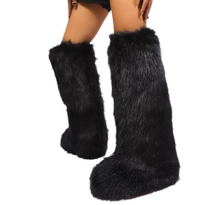 Bottes pour femmes au genou en fausse fourrure de couleur personnalisée, bottes d'hiver plates et chaudes en peluche - Product Image 5