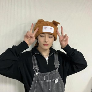 KPOP Chapeaux tricotés avec oreilles de lapin <span class=keywords><strong>MANIAC</strong></span> World Tour pour enfants errants Han Felix Bangchan Casquettes en laine chaudes Fans Fête d'anniversaire Cadeau de voyage - Product Image 6