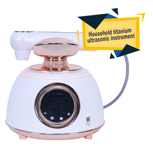 Dispositivo de Belleza Multifuncional UltraInstrument de Titanio para el Hogar, con Conexión USB, Material Metálico, para Uso Doméstico - Product Image 1